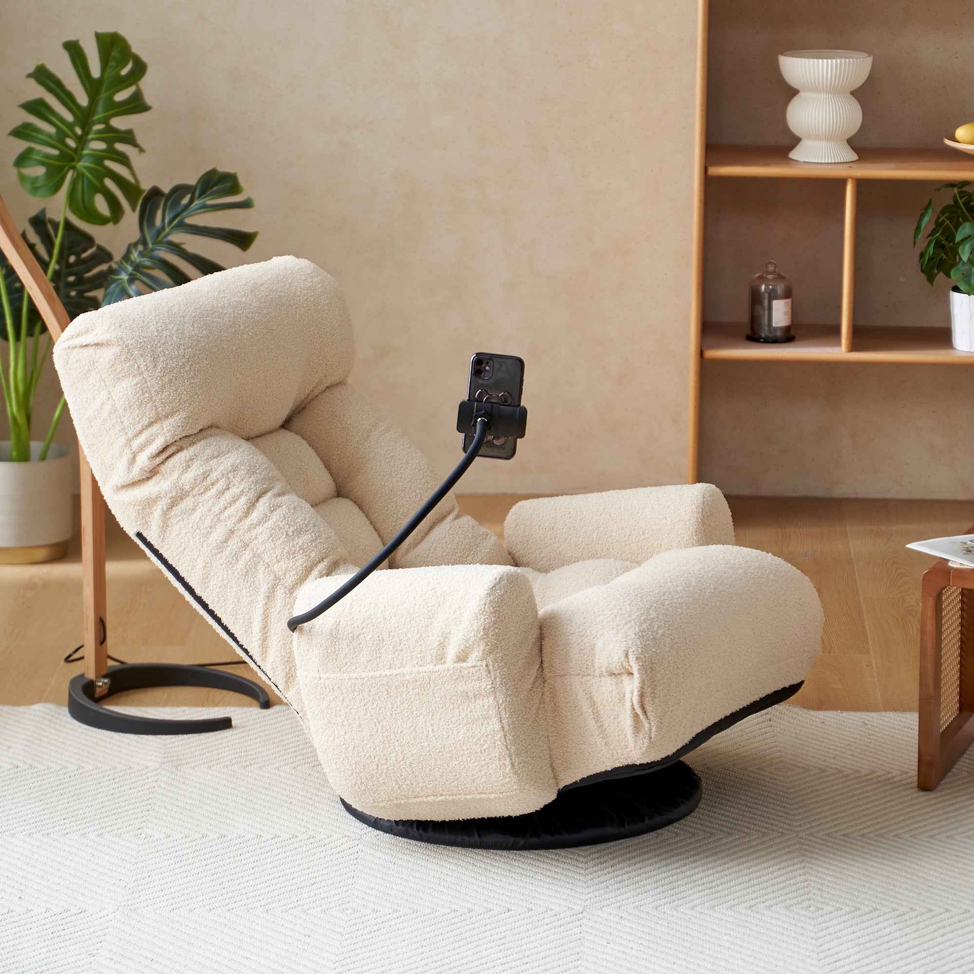 Adjustable Beige Swivel Lounge Chair with 360-Degree Rotating Seat and Headrest Support, Leisure Chair Deck Chair - Game Chair for Living Room