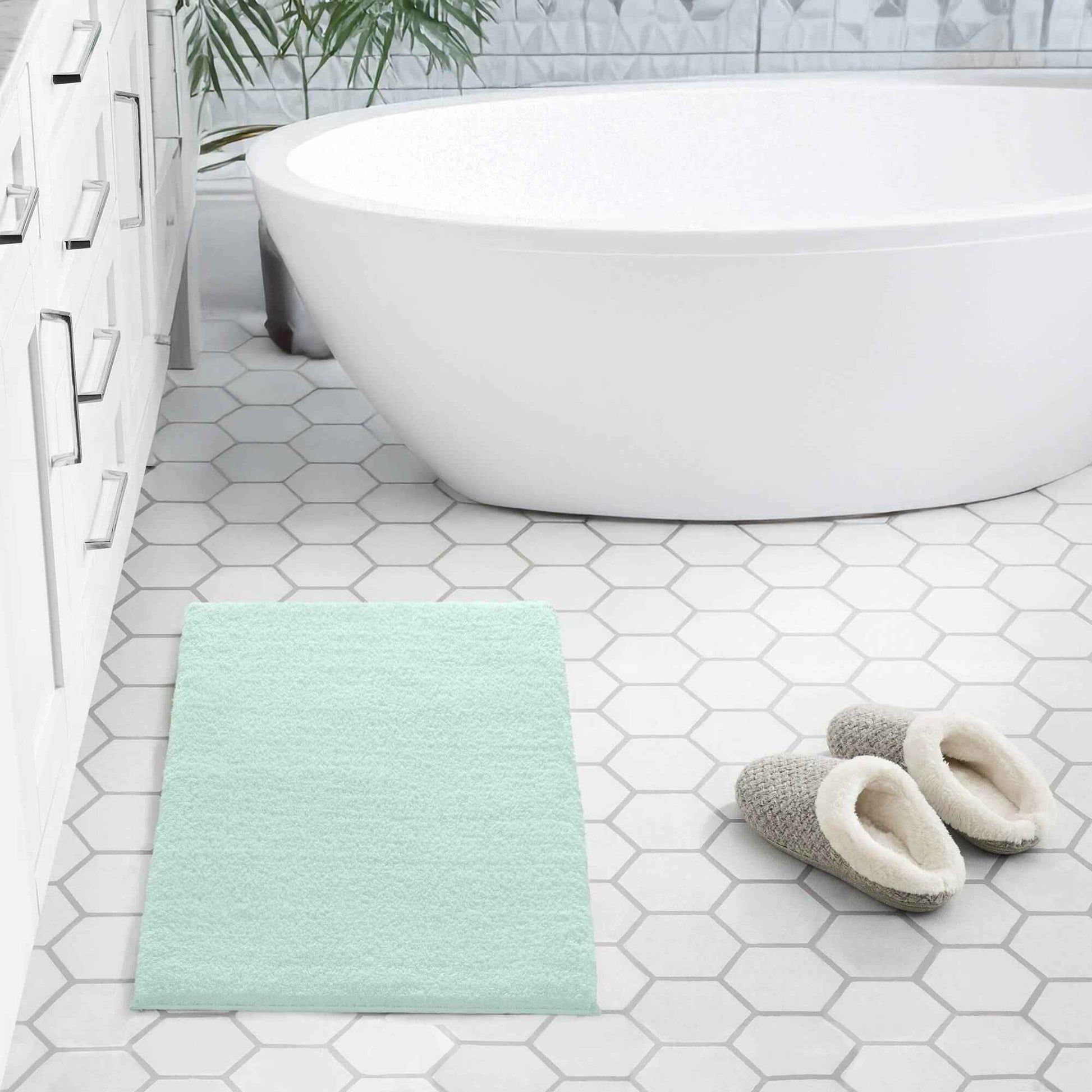 1PC 24x72' Bath Rug
