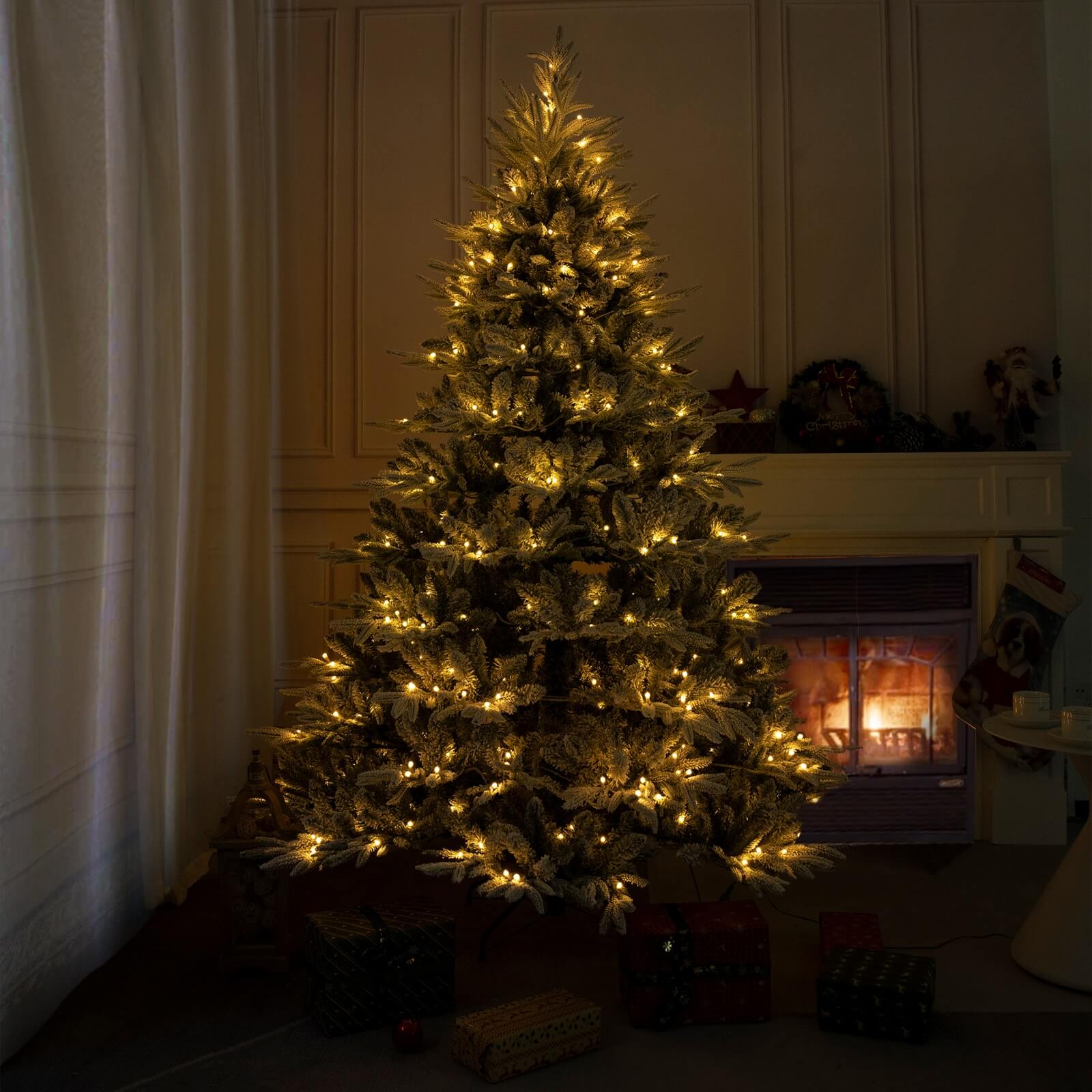 6FT Realistic Snow-Flocked Christmas Tree(PJT-2506-6FT) - Abrihome