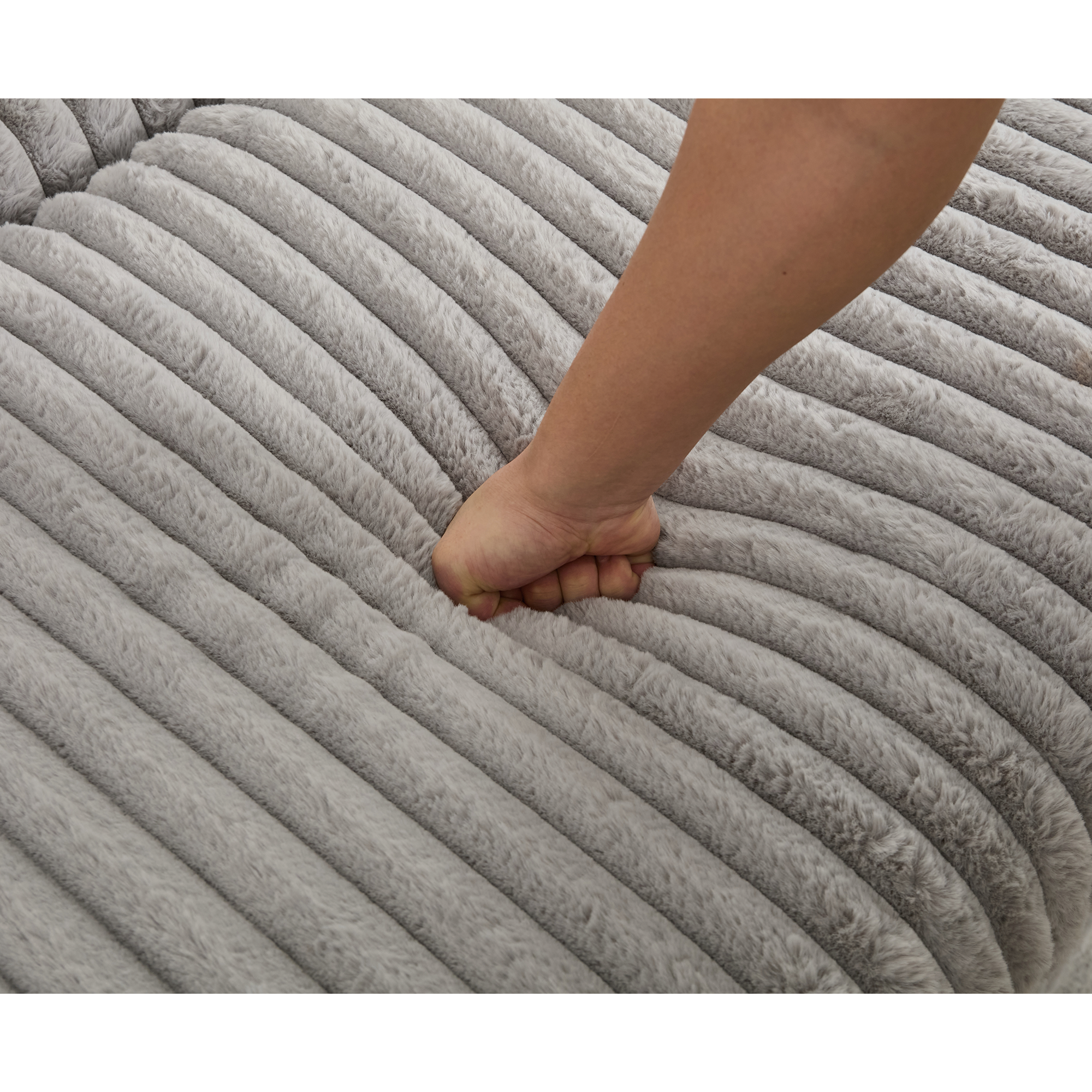 [NEW ARRIVED] 47.7'' Oversized Corduroy Chaise Longue with Ottoman,  Deep Seat  Reclining Chair Sofa, Comfy Thicked Upholstered Pad Chair ,with Foot Stool ,OVERSIZE, Movable Ottoman,Light Gray