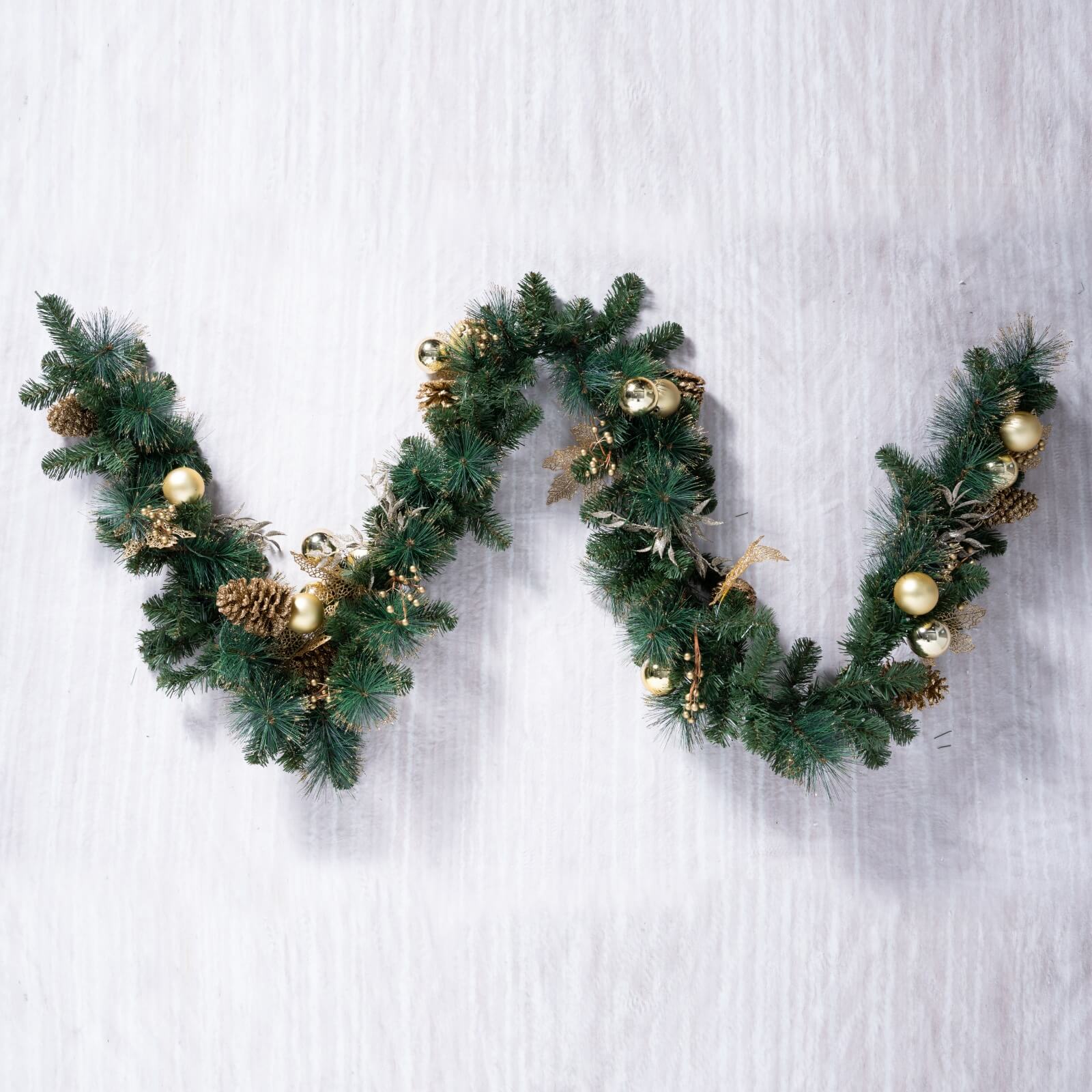 Holiday Pine Garland with Gold Details & Warm White LEDs(PJG-2511) - Abrihome