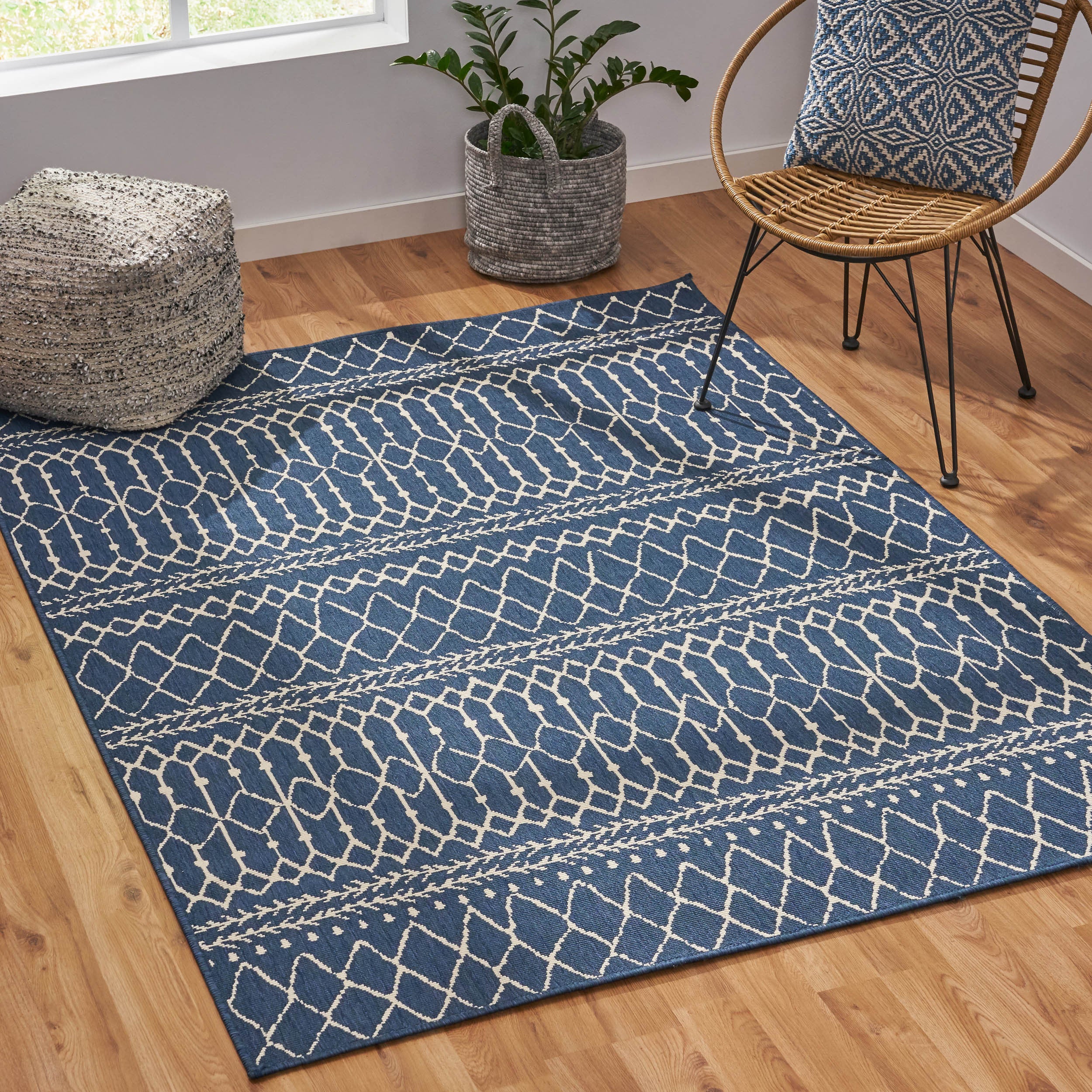 5'3"x7' RUG