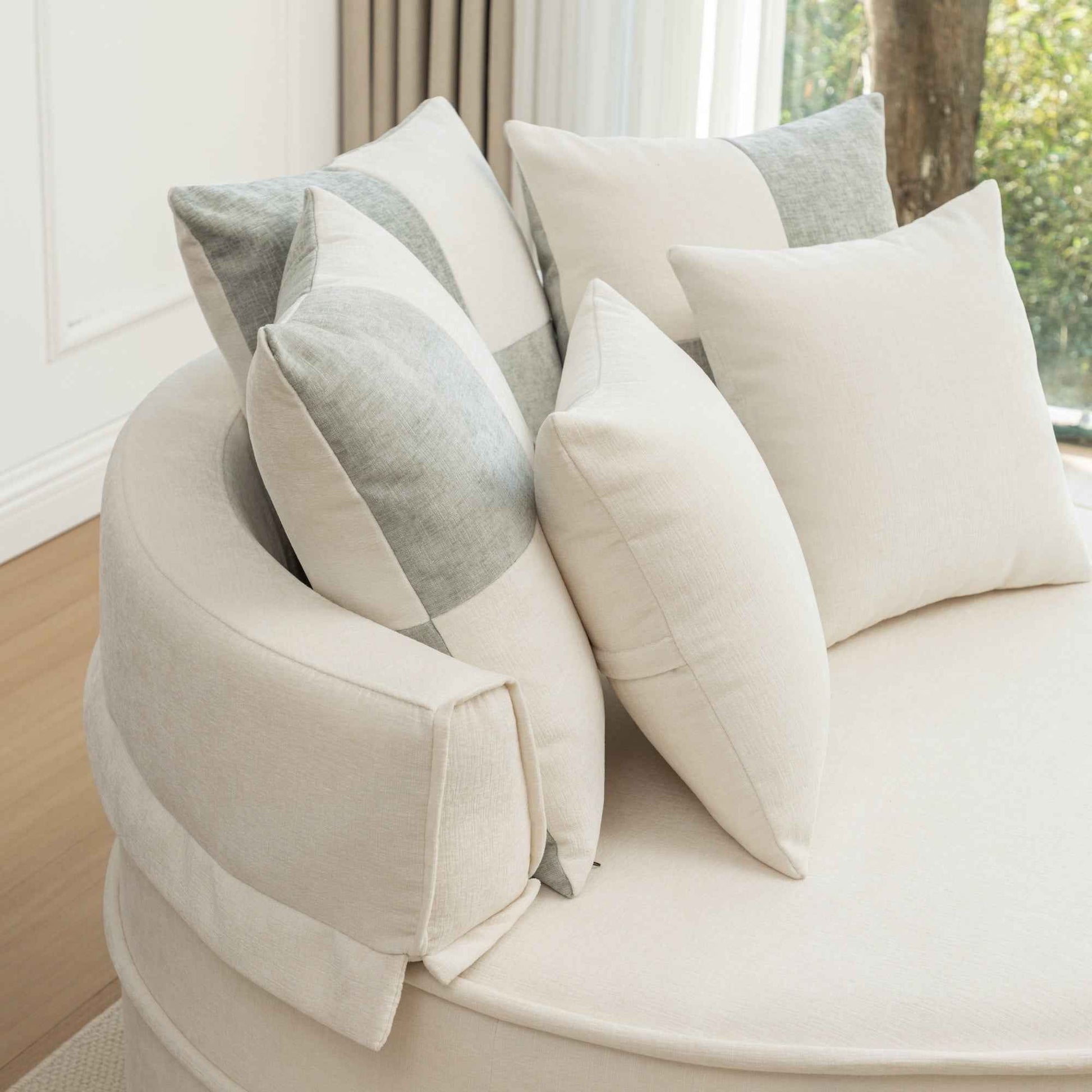 Modern Oversized Beige Round Barrel Accent Chair with Ottoman - Velvet Upholstered Lounge Armchair with 5 Pillows for Living Room or Bedroom