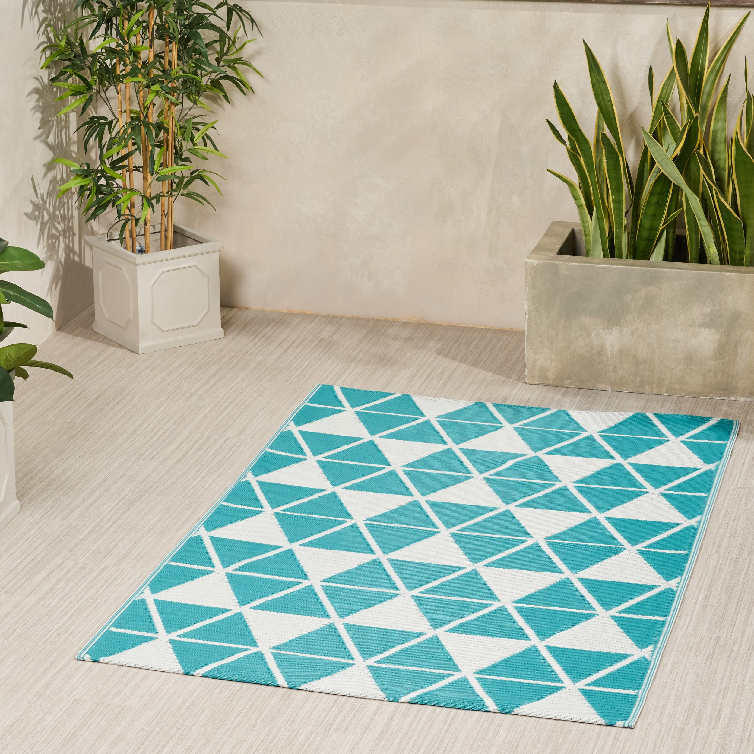 HERRINGBONE 4" x 6" PP RUG