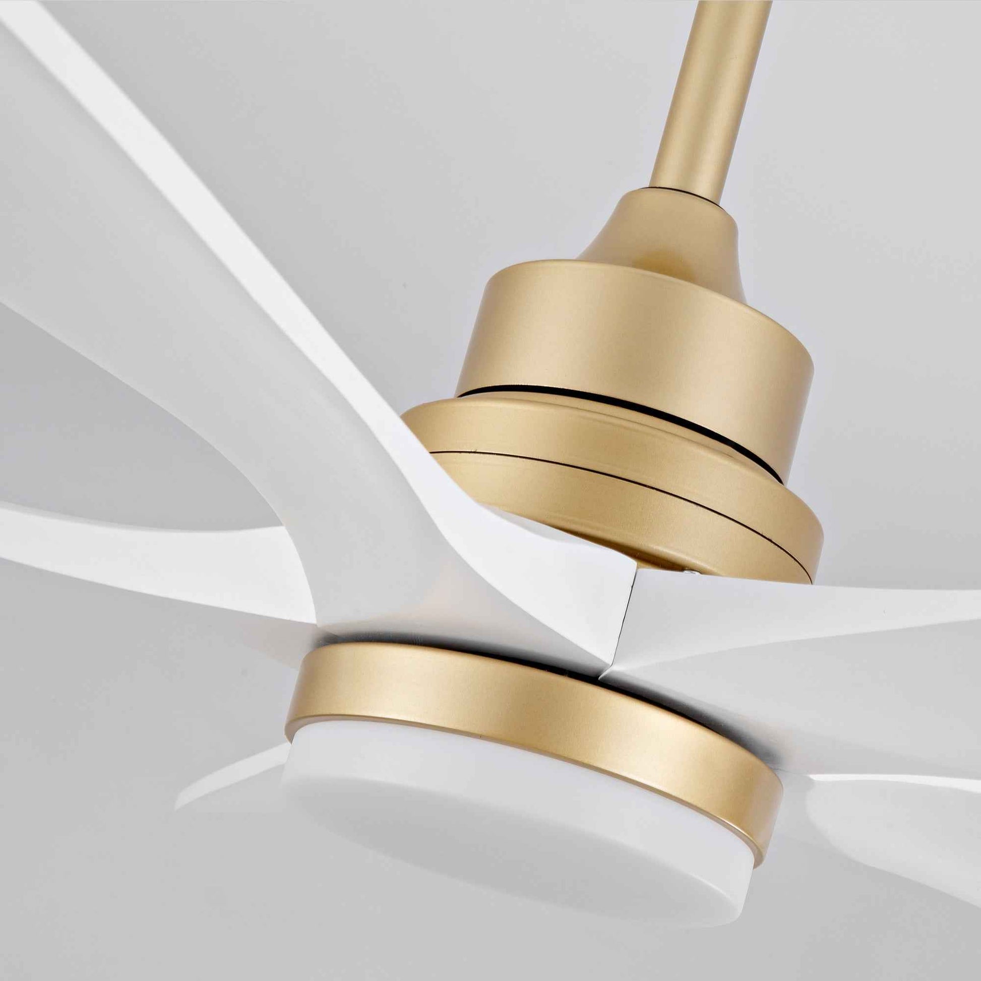 Hot sales 42 Inch Indoor Ceiling Fan With Dimmable LED Light 5 Solid Wood Blades Remote Control Reversible DC Motor