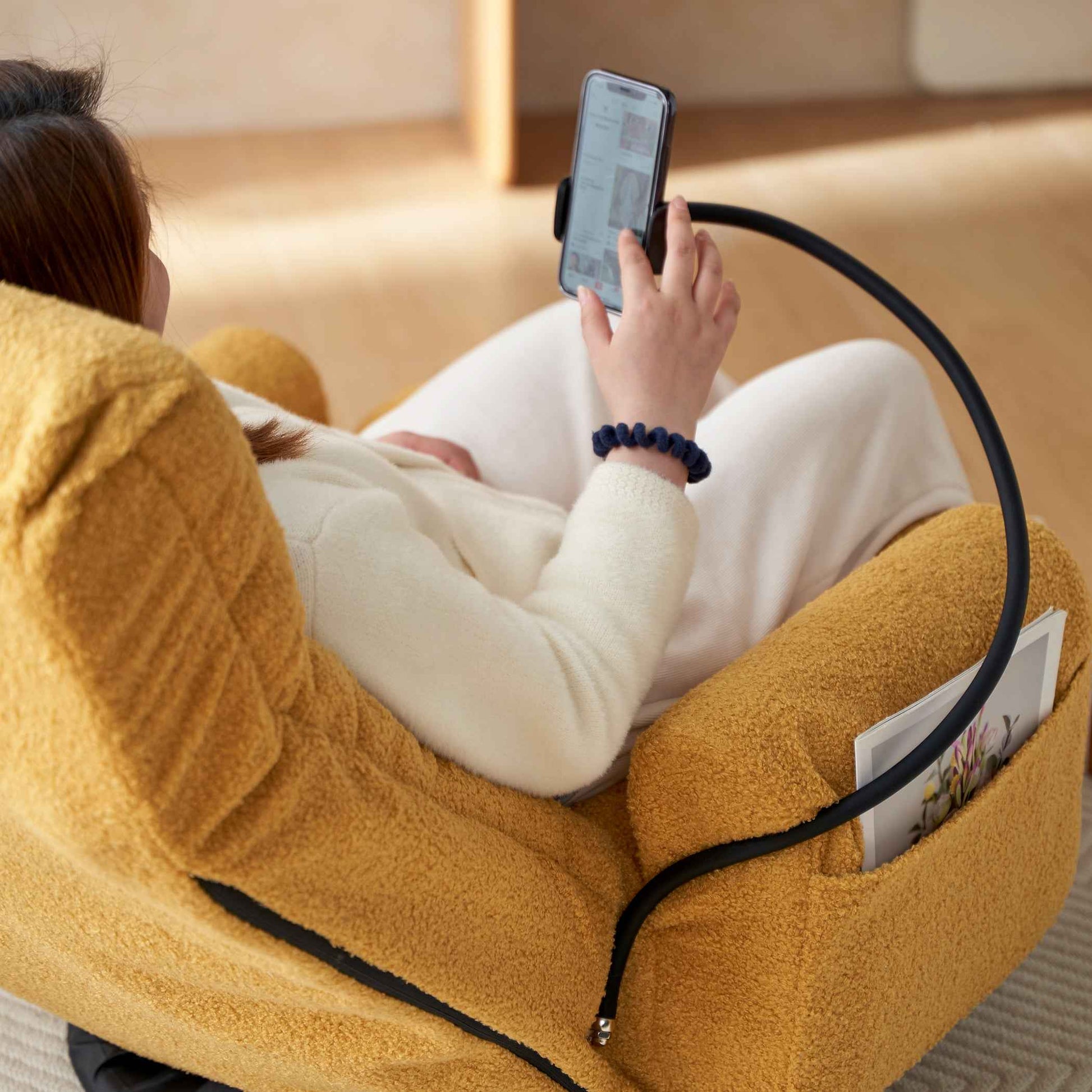 Adjustable Yellow Swivel Lounge Chair with 360-Degree Rotating Seat and Headrest Support, Leisure Chair Deck Chair - Game Chair for Living Room