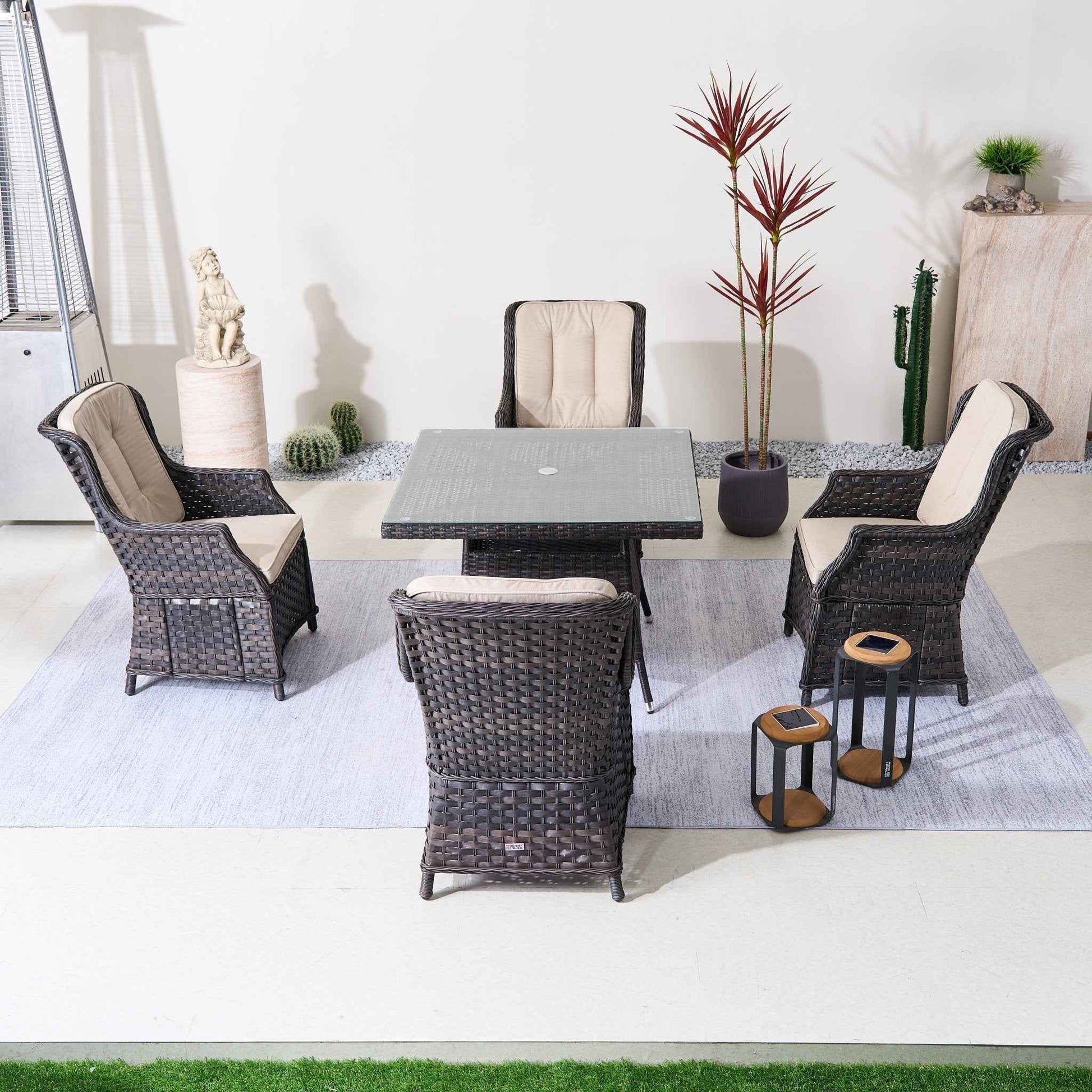 Ravenna 4-Seat Outdoor Dining Set - Squire Dining Table (PAD-1710+010)