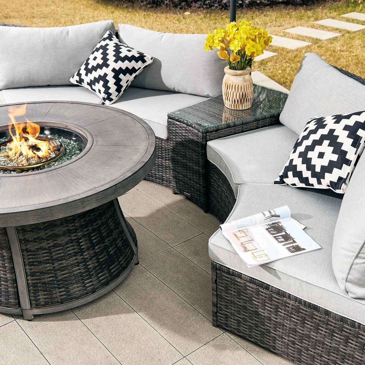 Sonoma 4-Seat Outdoor Fire Pit Set - Round Fire Table (PAS-1205B+G3R521E)